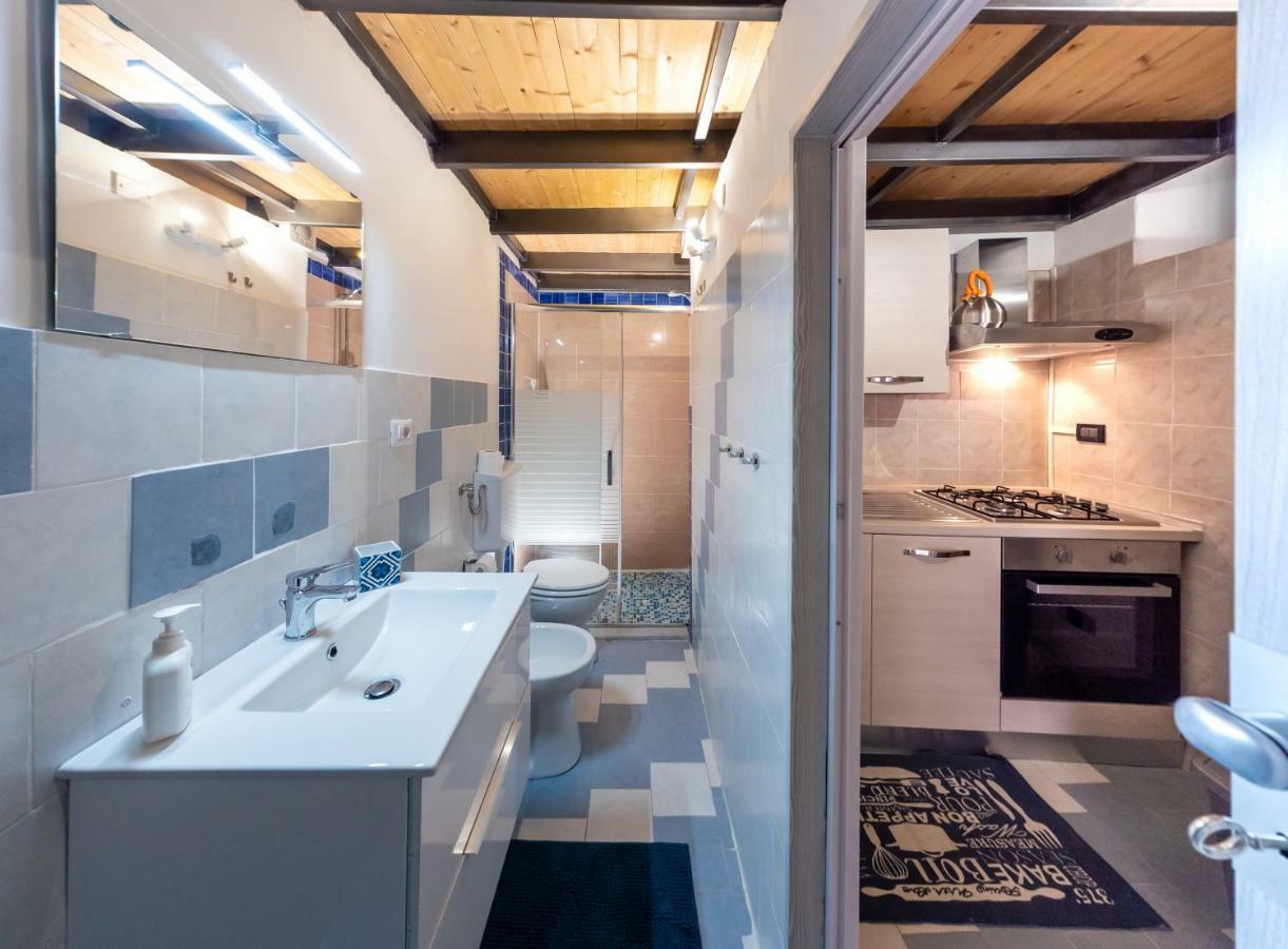 קטאניה Sikulahouse - Apartment In The City Center מראה חיצוני תמונה