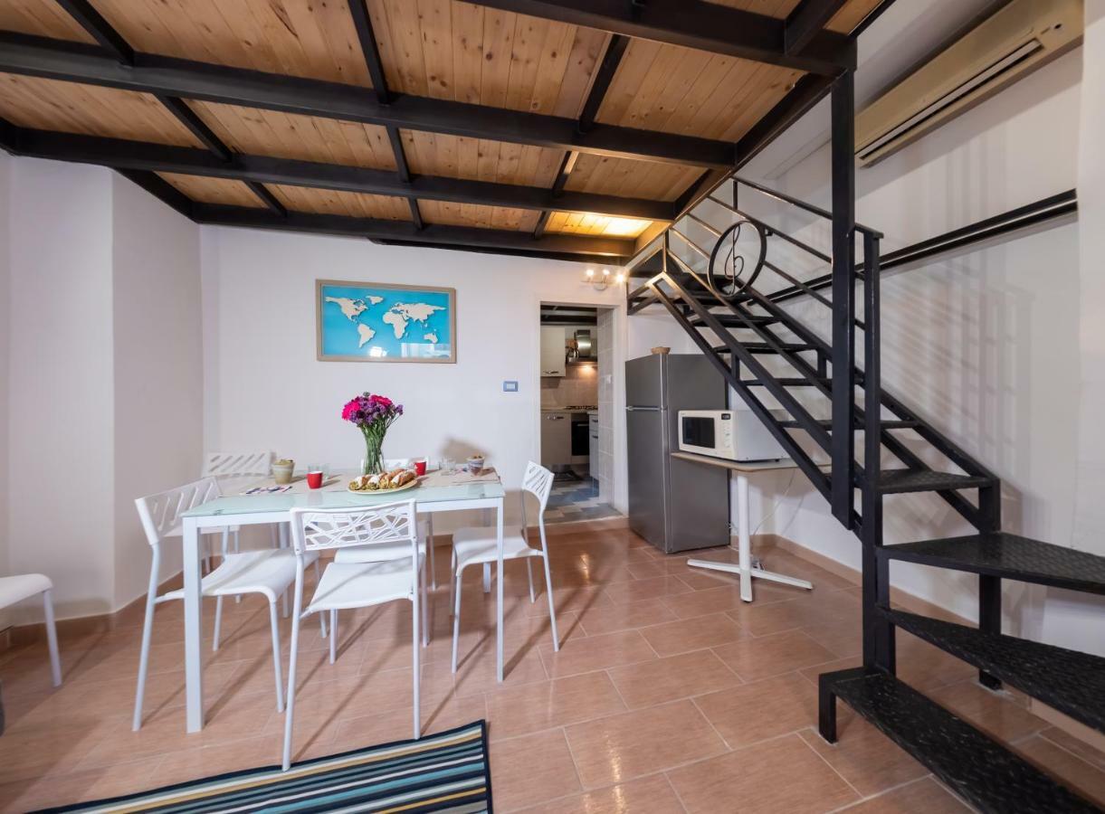 קטאניה Sikulahouse - Apartment In The City Center מראה חיצוני תמונה