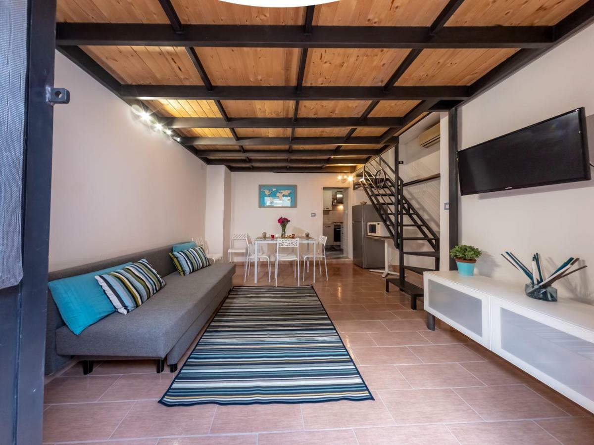 קטאניה Sikulahouse - Apartment In The City Center מראה חיצוני תמונה