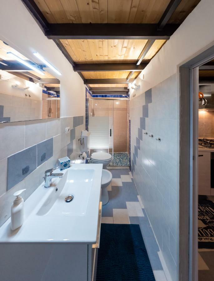 קטאניה Sikulahouse - Apartment In The City Center מראה חיצוני תמונה